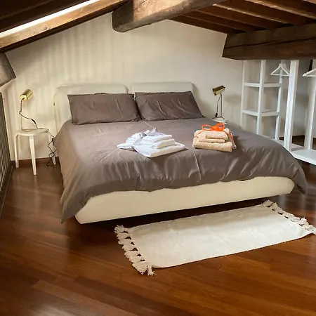 Loft Albinelli Wi-fi E Parcheggio Gratis In Centro Appartement Modène