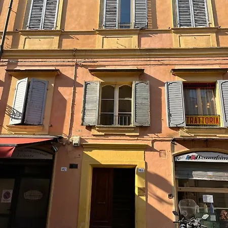 アパート Loft Albinelli Wi-fi E Parcheggio Gratis In Centro モデナ