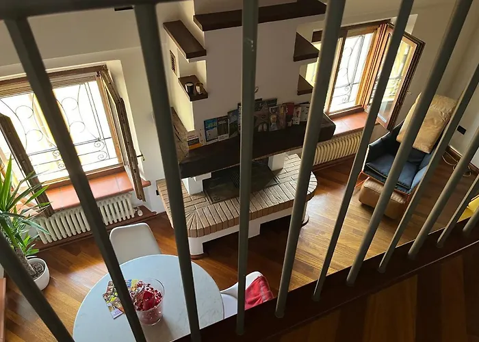 Loft Albinelli Wi-fi E Parcheggio Gratis In Centro Διαμέρισμα Μόντενα