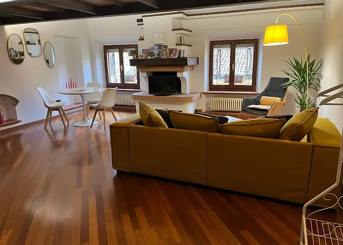 Loft Albinelli Wi-fi E Parcheggio Gratis In Centro Μόντενα